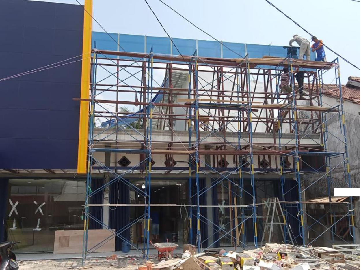 Konstruksi Gedung Bank Mandiri